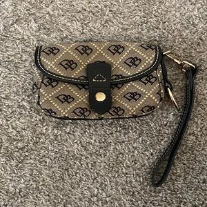 Dooney & Bourke Wristlet